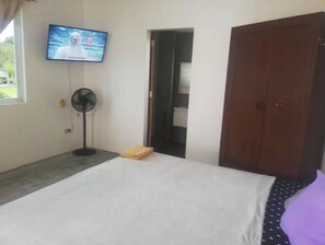 1 soverom, skrivebord, wi-fi og sengetøy