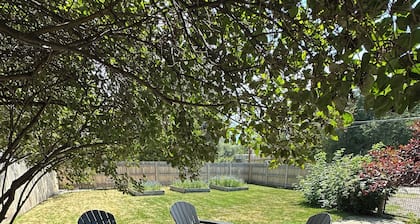 3 bd 3 ba Columbia Falls vacation home 15 miles from Glacier National Park