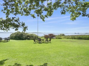 Property grounds - "Rina" - 30m to the fjord by Interhome (Fur)