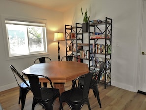 Interior - Unique Property: pool, hot tub, gardens, koi ponds, game building! (Murphys)