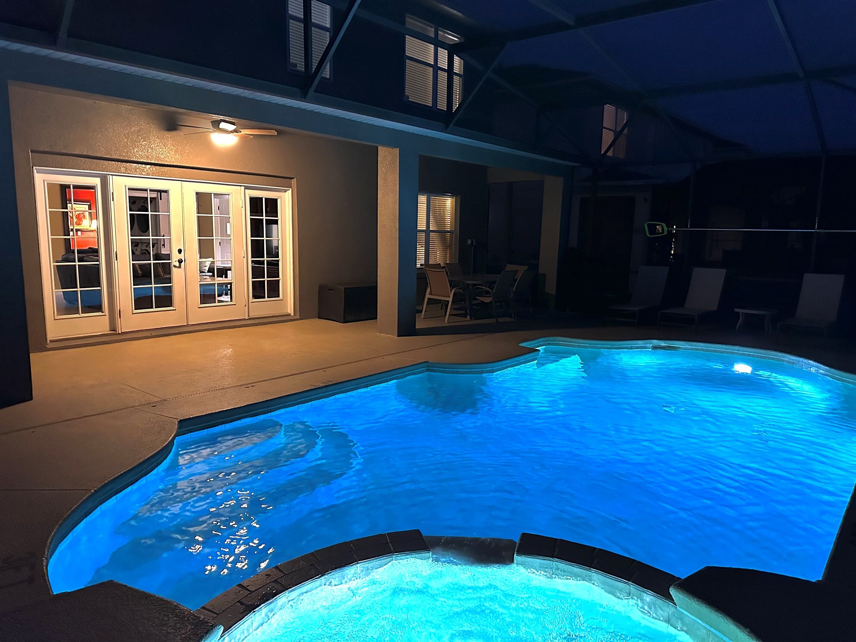 Beheizter Pool