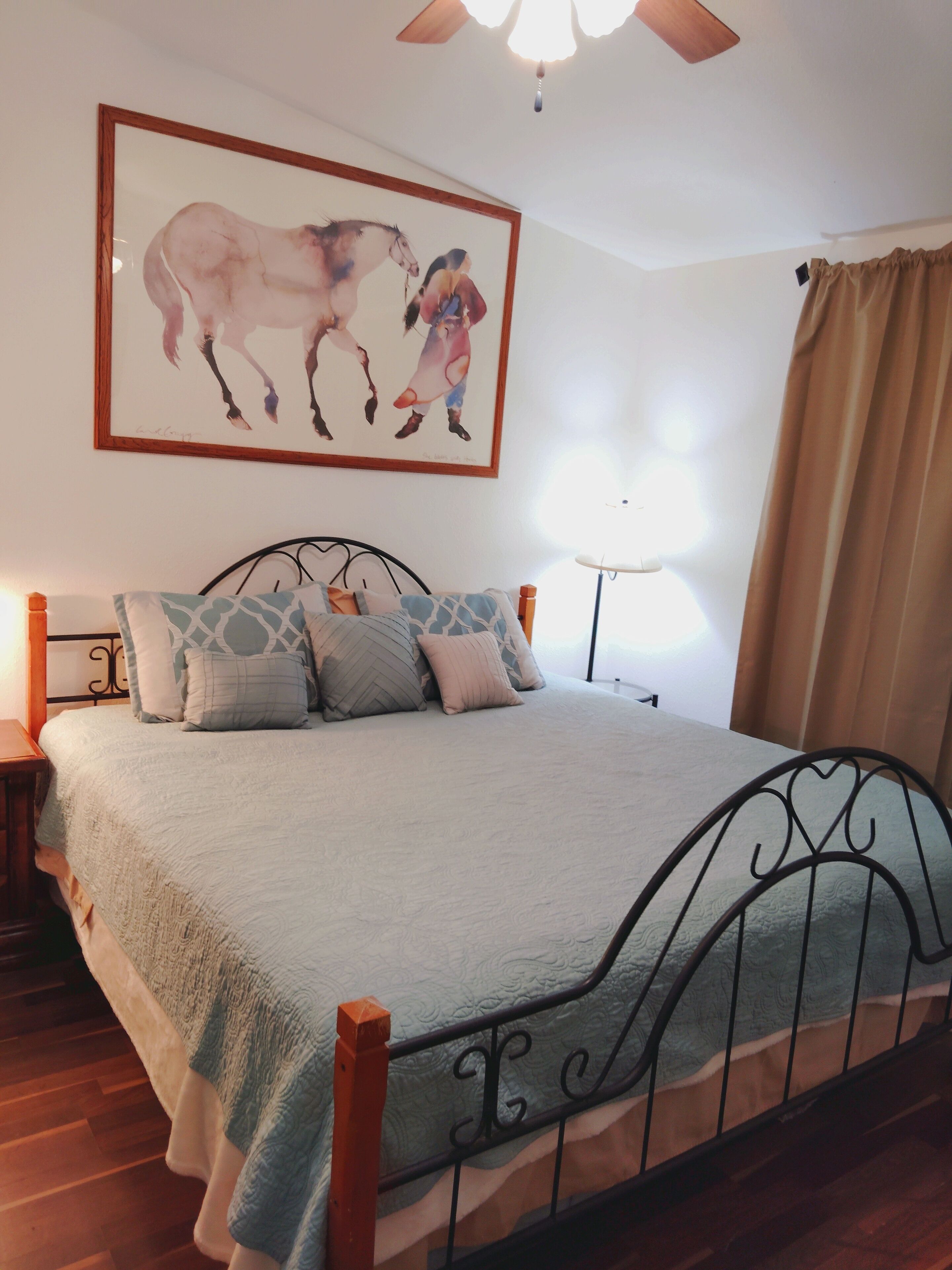 2 Schlafzimmer, Schreibtisch, kostenloses WLAN, Bettwäsche