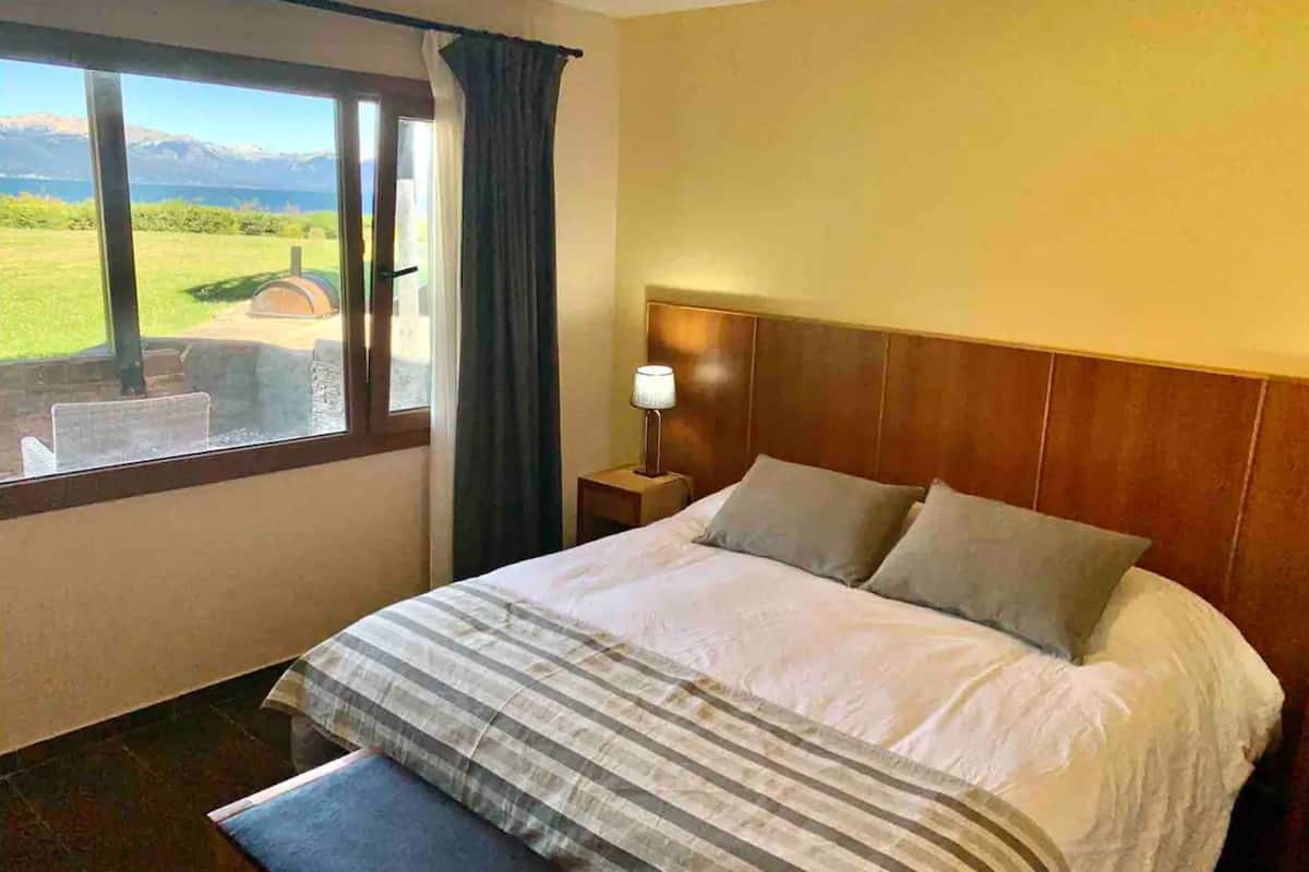 Comfort Apartment | 1 bedroom, in-room safe, individually decorated, individually furnished