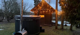 Private Farm Jakuzzi Sauna in the forest