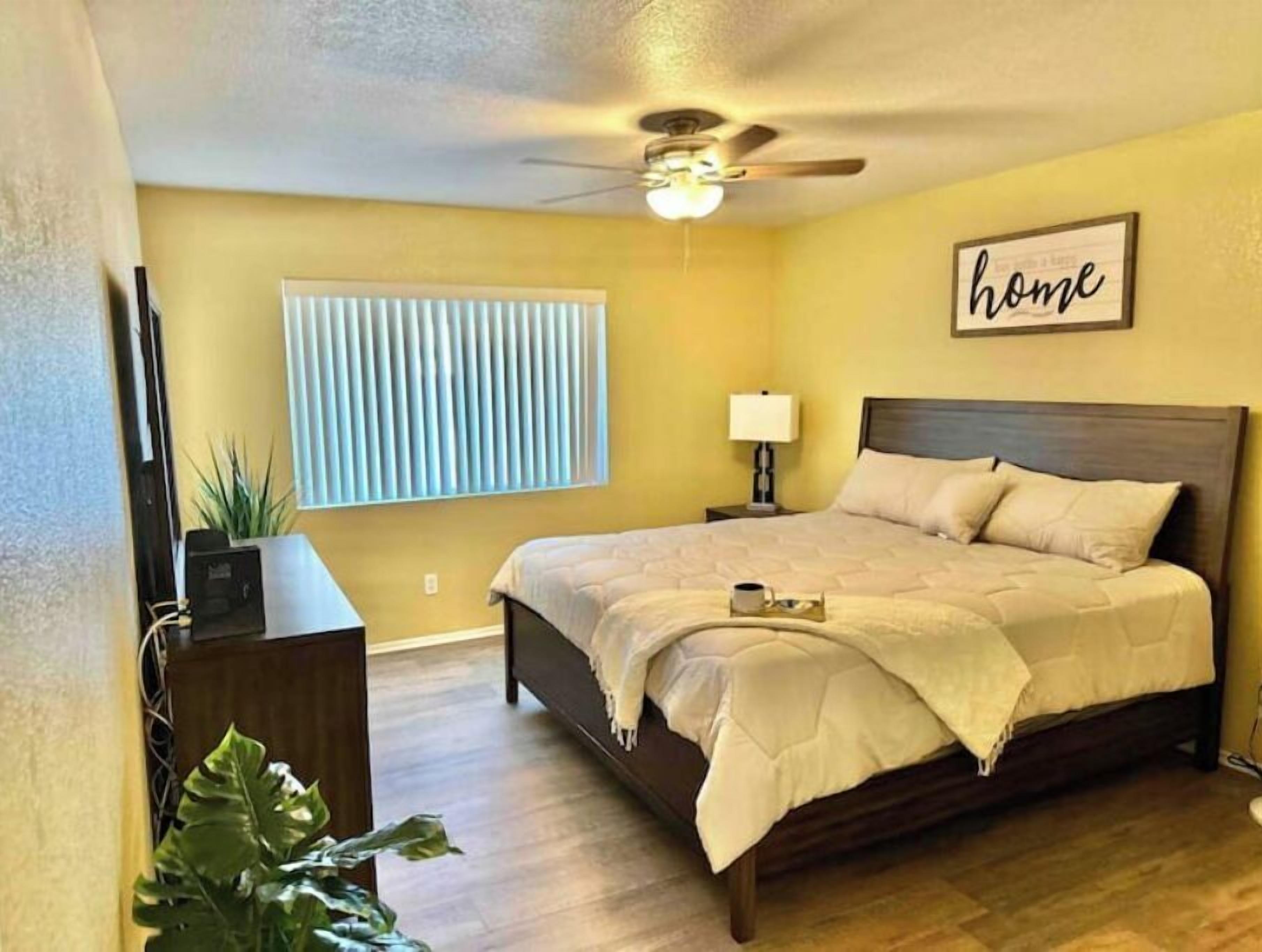 Cozy Peaceful Desert Casita