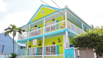 住宿正面
