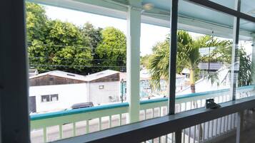 Virgin Gorda | Minibar, iron/ironing board, free WiFi