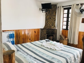 Comfort Double Room | Free WiFi, bed sheets - Pousada Cantinho da Montanha (Itatiaia)