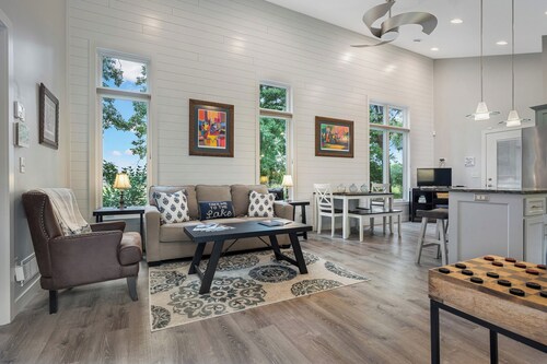 Cree bay-Fire pit Grill| DogsOK