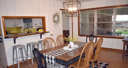 Ranch house in historic Washington, Texas. Wide, open country views