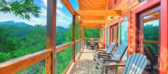 Brand New Luxury Cabin/Hot tub/Game Rm/Pool table