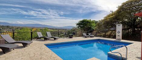 Alberca al aire libre