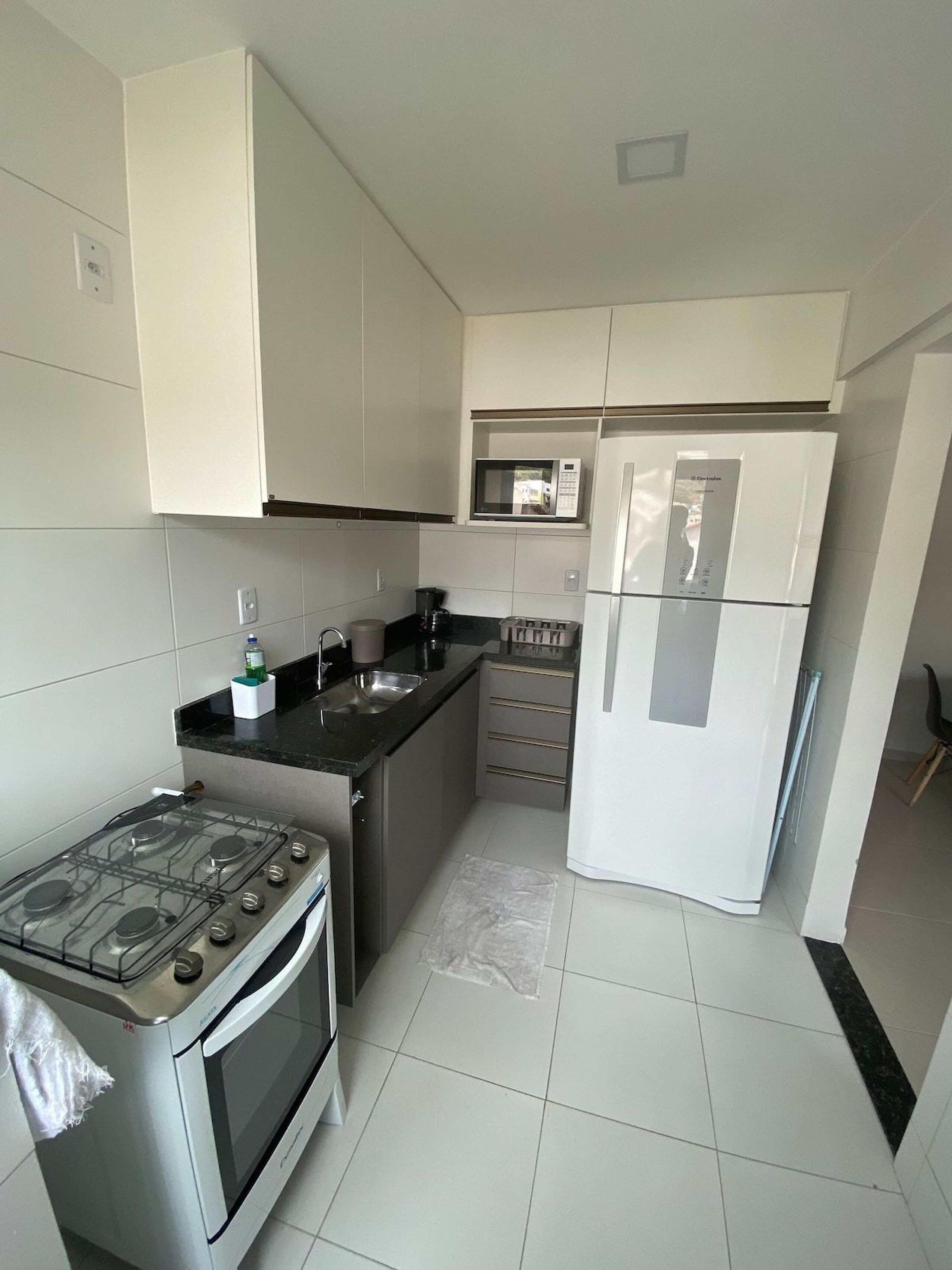 Basic Apartment | Private kitchen