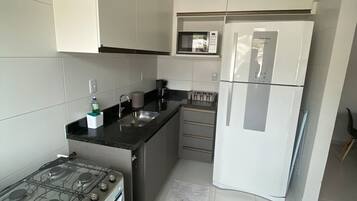 Basic Apartment | Private kitchen