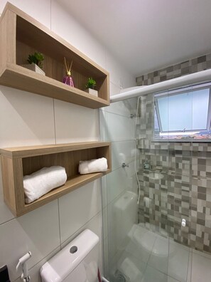 Basic Apartment | Bathroom - Arraial do Cabo (Arraial do Cabo)