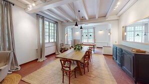 Dining - Prestigious house with swimming pool just minutes from the ocean (ST JULIEN EN BORN)