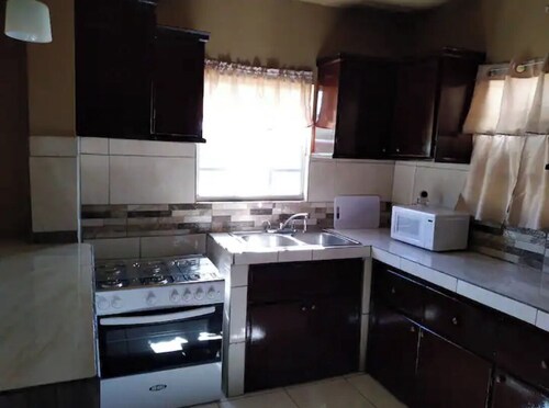 cozy 2 bedroom 1 bathroom apartment.