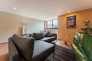 TV - VH | comodo depa en Roma Norte + wifi | 347 (Ciudad de México)