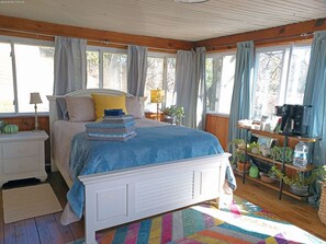 1 chambre, bureau, Wi-Fi, draps fournis