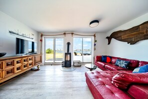 Télévision, cheminée