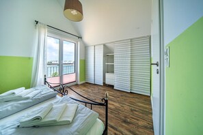 2 habitaciones, tabla de planchar con plancha y wifi gratis 