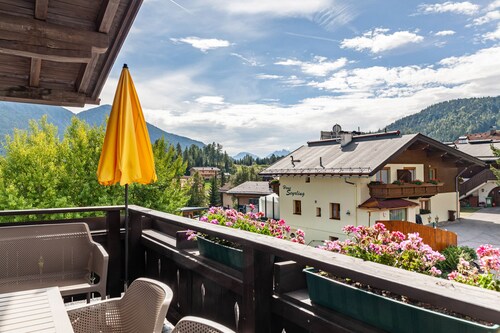 Apartment "Haus Excelsior Top 26/27" with Mountain View, Shared Garden & Wi-Fi