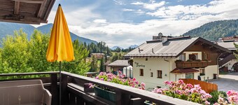 Apartment "Haus Excelsior Top 26/27" with Mountain View, Shared Garden & Wi-Fi