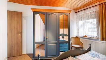 2 habitaciones, wifi gratis y ropa de cama