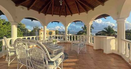 Welcome to Casa Blanca Samana : Full House !