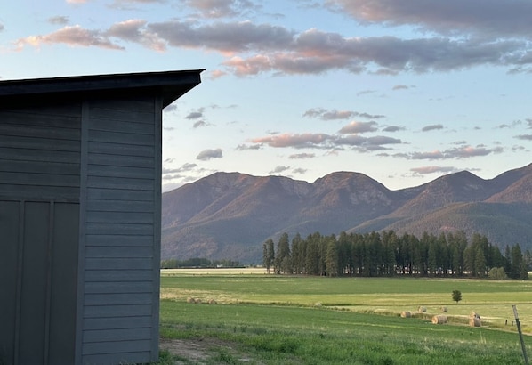 Miscellaneous - Willowline Cabin #6 (Kalispell)