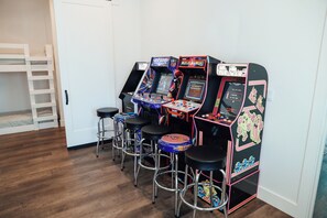 Spielezimmer