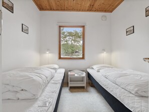 3 bedrooms, WiFi