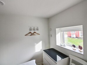 1 bedroom, internet