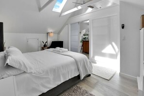 1 Schlafzimmer, Schreibtisch, WLAN, Bettwäsche