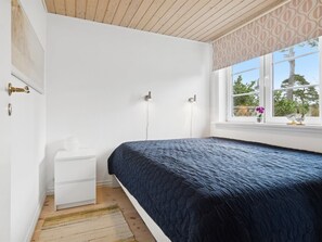 2 soveværelser, internetforbindelse