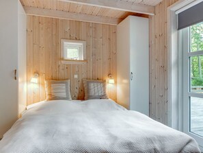 4 chambres, accès à Internet