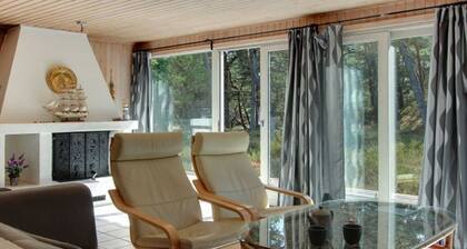 "Minka" - 300m from the sea by Interhome