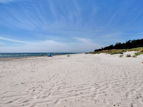 "Hallgerd" - 800m from the sea by Interhome