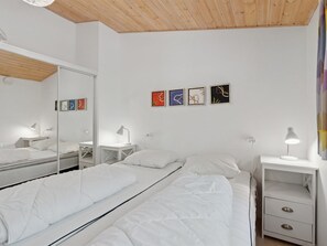 3 chambres, accès à Internet