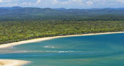 Kangaroo Kabin - Entire cabin, 5mins to the beach, pet friendly.