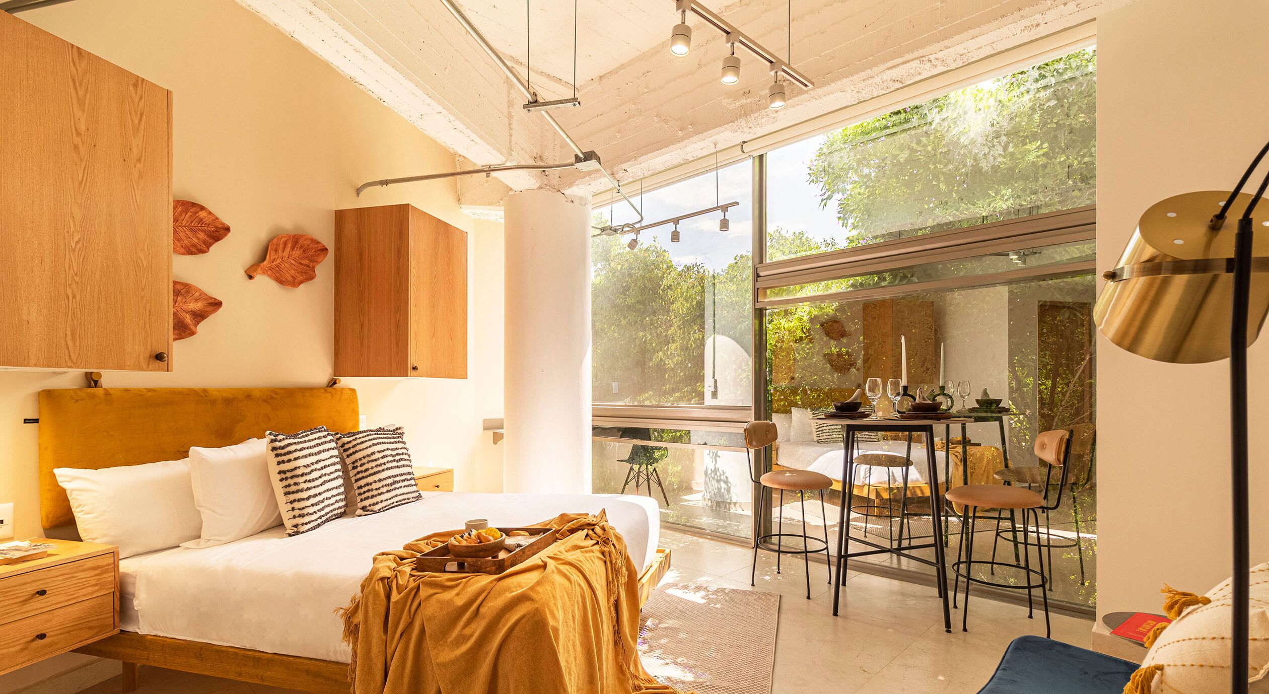 1 bedroom, desk, iron/ironing board, travel cot