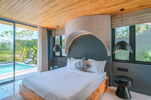 3 bedrooms, in-room safe, desk, iron/ironing board