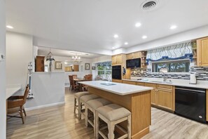 Fridge, microwave, oven, stovetop - Palm Paradise Waterfront Home | Flagler Beach | Dock | Dog Friendly | Close To The Beach (Flagler Beach)