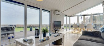 "Gisa" -  from the sea by Interhome