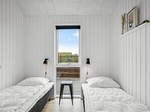4 bedrooms, WiFi