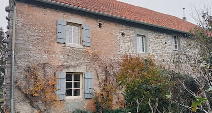 Charmant gite 6 places régions des lacs jura