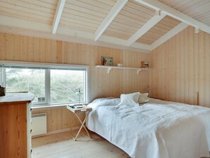 3 bedrooms, Internet