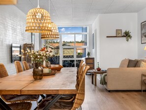 Dining - "Klaudius" - 2km from the sea by Interhome (Blokhus)