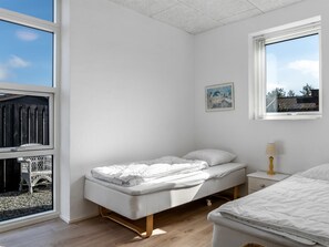 3 bedrooms, WiFi