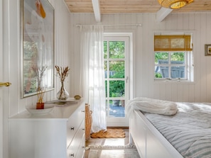 3 bedrooms, internet